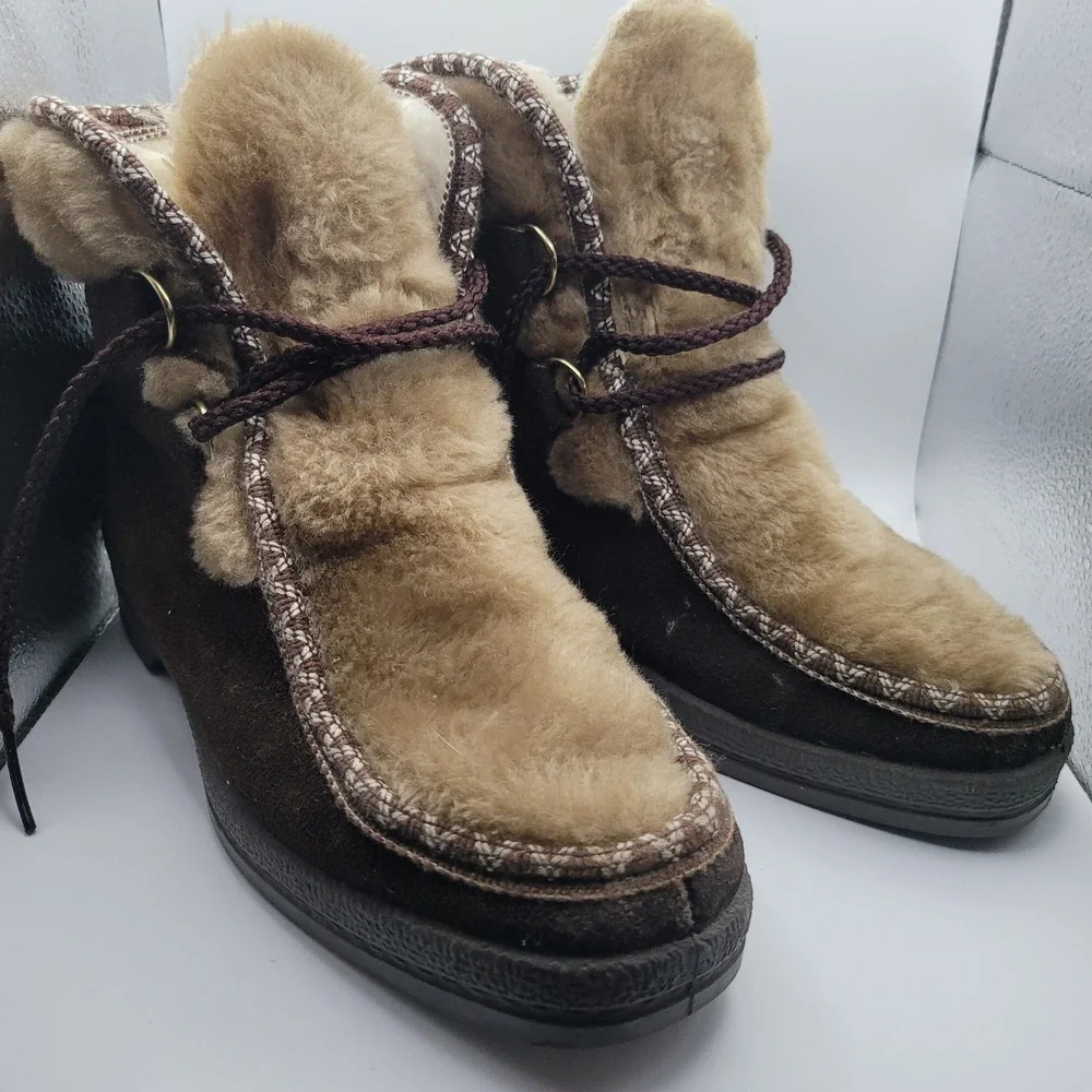 Yodeler Womens 8 Leather Boots Vintage USA Brown Faux Fur Trim Winter Snow Shoes